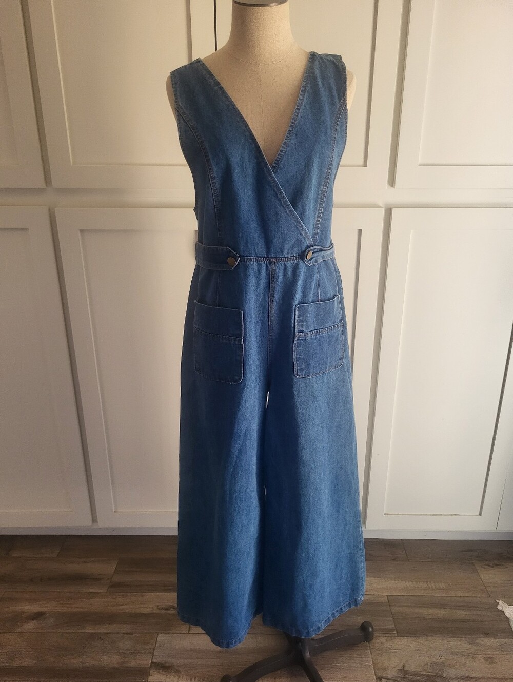 Sage The Label Denim V-Neck Wide-Leg Overalls in Medium Size M